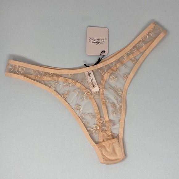 Agent Provocateur Other - Agent Provocateur Henrieta Blush Thong AP4 Large NWT